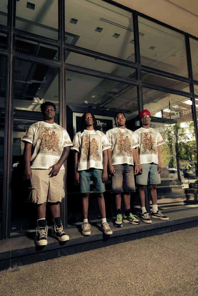 '' OVER SIZED '' Fall Angels Tee